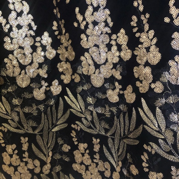 Zara Gold Embroidery Dress - Picture 3 of 3